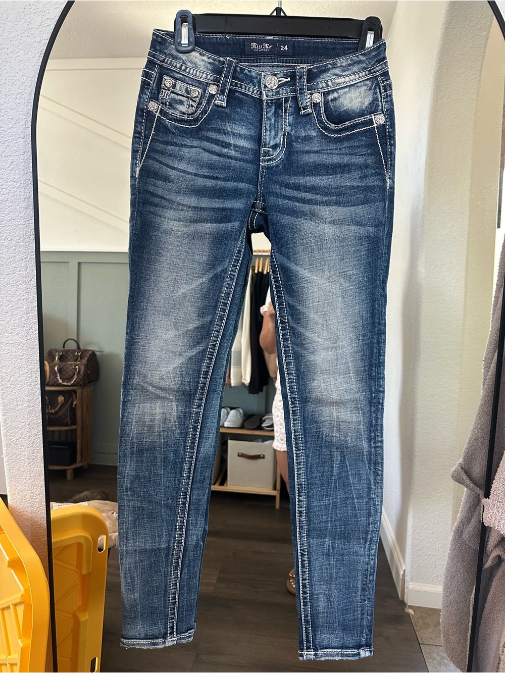 Miss Me Women's Faded Blue Skinny Jeans